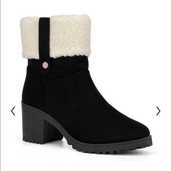 Olivia Miller Womens Amy Sherpa Cuff Bootie - Picture 2 of 5